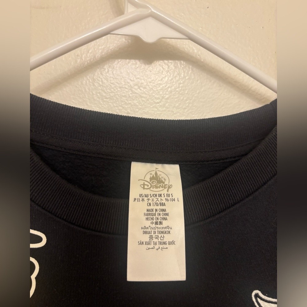 Disney Parks Mickey & Friends Halloween Crewneck Sweats - Picture 4 of 10